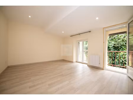 a louer grand t3 durban des corbieres