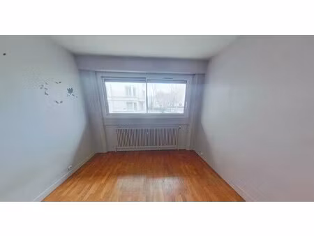 t2 rue montgolfier 69006 lyon