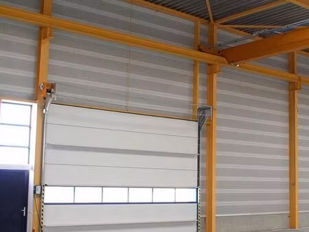 location local d'activités seichamps 645 m²