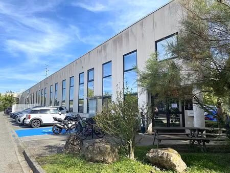location bureau toulouse 1 548 m²