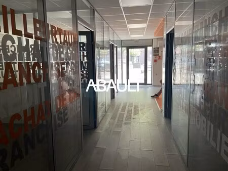 location local commercial 121m² blagnac 31700