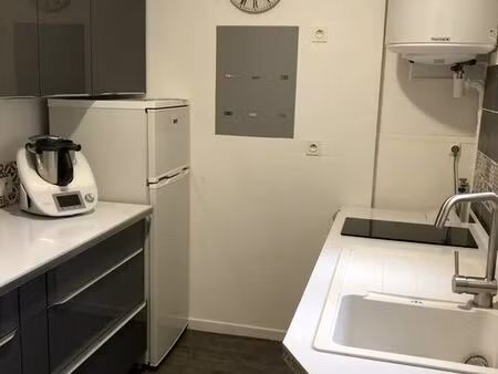 location appartement 2 pièces 39 m² à sainte-savine (10300)