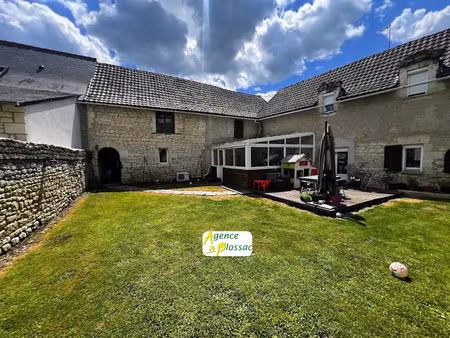 vente maison 5 pièces 148 m² à thuré (86540)  167 100 €