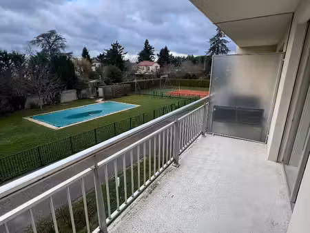 location appartement 2 pièces 49m²