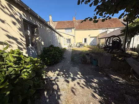 vente maison 5 pièces 113 m² à fay-aux-loges (45450)  183 000 €