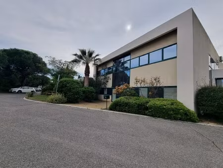 achat local professionnel 269m² les pennes mirabeau 13170