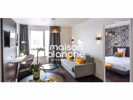 studio 1 pièce 24 m²
