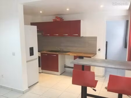 bas de maison à louer