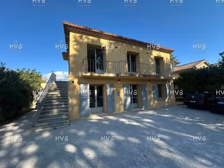 location local professionnel 215m² aix en provence 90ème