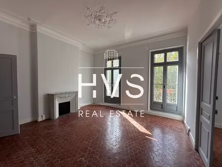 location local professionnel 170m² aix en provence 13100