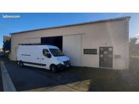 local de 260 m² pour artisan