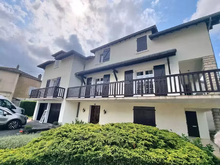 vente maison de village 9 pièces 218 m2 à vrécourt