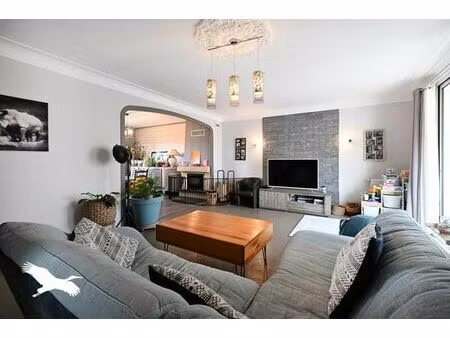 vente maison 5 pièces 127 m² la rochefoucauld-en-angoumois (16110)