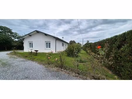 location maison 4 pièces 120m² bellocq 64270