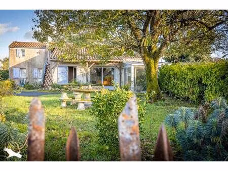vente maison 6 pièces 161 m² muron (17430)