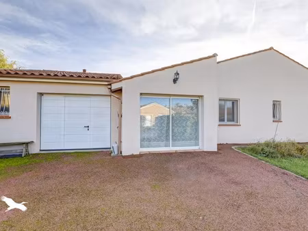 vente maison 5 pièces 178 m² à rabastens (81800)  296 000 €