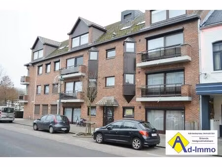 gelijkvloers appartement in het centrum met twee slaapkamers.