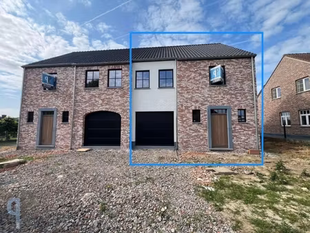 huis te koop in munkzwalm met 4 slaapkamers