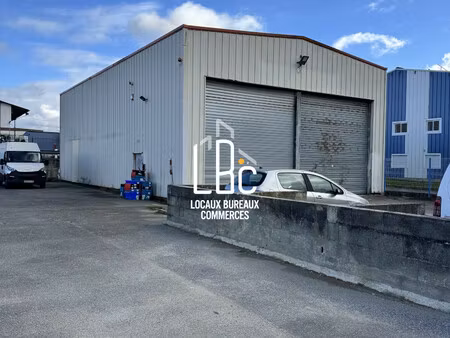 location local commercial 240m² carquefou 44470