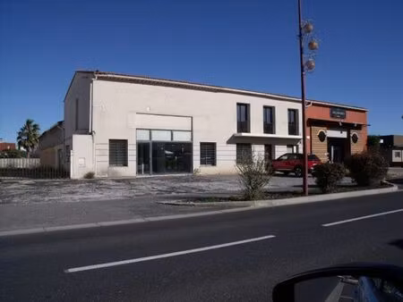 vente local commercial 839m2 perpignan 66000 - 895000 € - surface privée