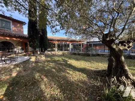 vente maison 8 pièces 220 m² à saint-paul-trois-châteaux (26130)  647 900 €