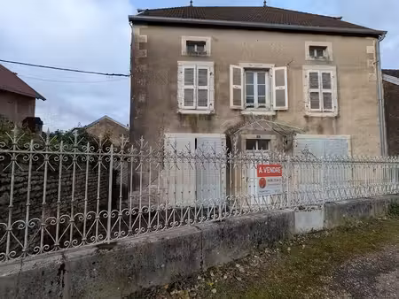8 kms de oiselay maison bourgeoise à rénover – 157 m² de charme et de potentiel
