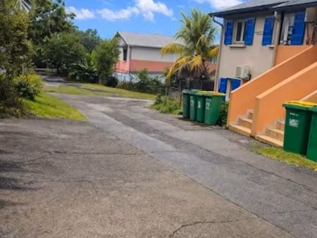 vente appartement 4 pièces 76 m² à la riviere (97421)  175 000 €