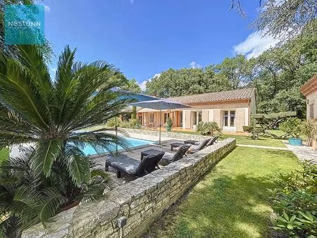 magnifique villa 7 pièces à vendre avec 8500m2 de parc  piscine  5 min de revel 31250