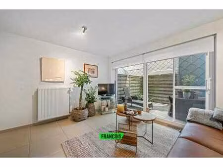 instapklare studio met terras in oostende