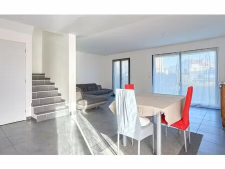 maison sainte-tulle 86 m² t-4 à vendre  297 000 €