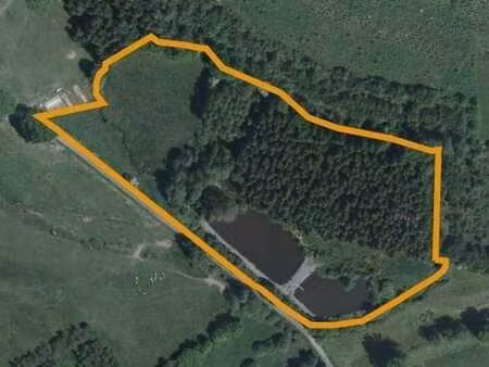 domaine de 2 5 ha avec étangs  prairies et bois