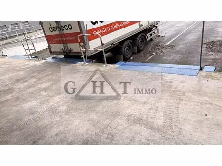 location local industriel 2200 m² à meaux (77100)