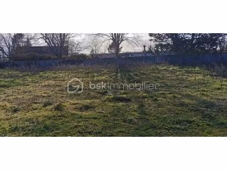 terrain constructible viabilisé à vendre