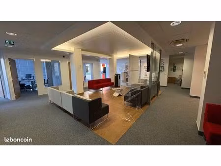 local commercial 237 m²