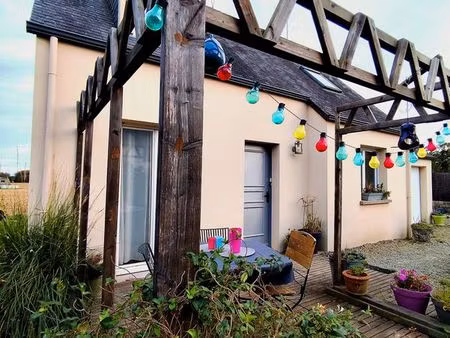 maison . 96 m² . 5 pièces