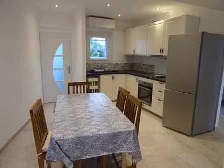 location appartement 3 pièces 60 m² à fayence (83440)