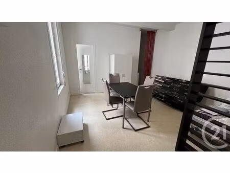 appartement studio à louer - 1 pièce - 29 18 m2 - la rochelle - 17 - poitou-charentes