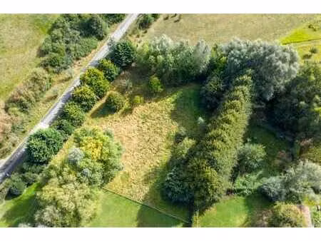 opportunité rare terrain de 26 ares avec permis d'urbanisme