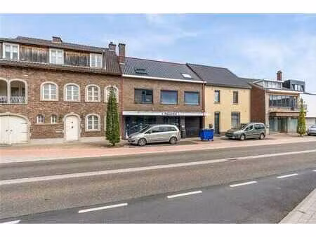 commerce avec appartement