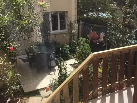 location appartement 1 pièce 23 m² à montreuil (93100)