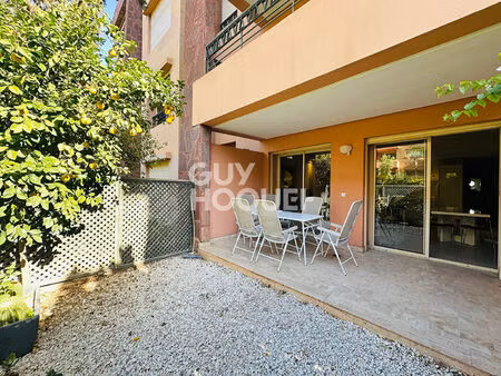 à louer: duplex en rez de jardin de 142m² à l'hivernage