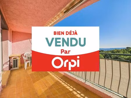 vue exceptionnelle - charges peu elevees - sejour relativement spacieux