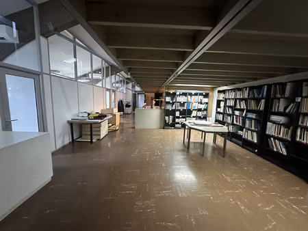 jeanne-d'arc - local professionnel de 339m2 - 1 150 000 eur