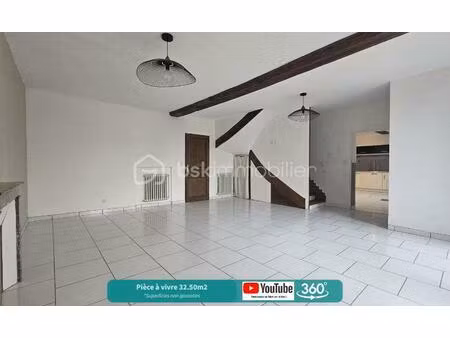 maison traditionnelle de 226 m² à patay