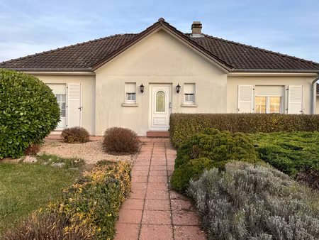 villa de plain pied avec vue campagne