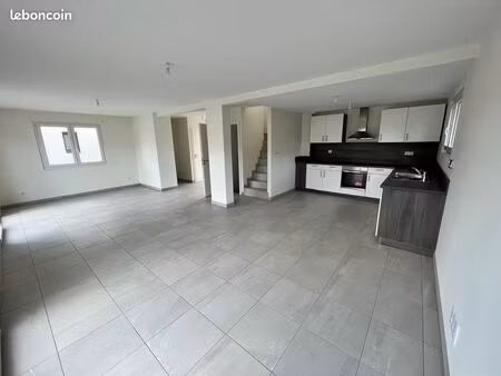 location maison individuelle 100m2