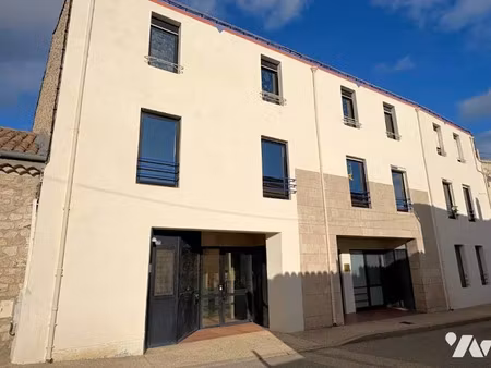 vente locaux professionnels à bourg-saint-andéol (07700)  160 000 €