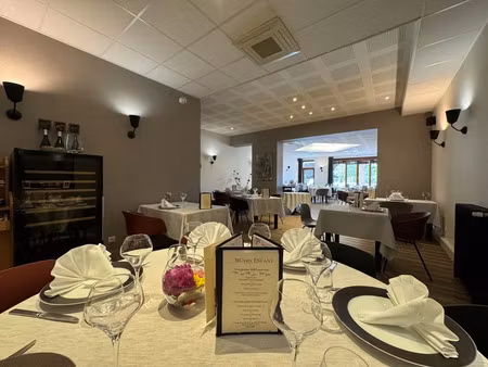 vente locaux professionnels 1200 m² à saint-just-en-chevalet (42430)  615 000 €