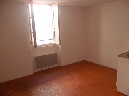 studio - quartier historique de hyères