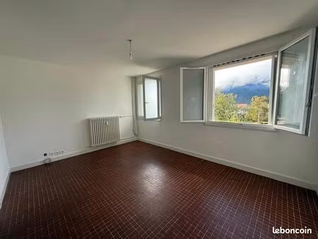 appartement 2 pièces 69 m²
